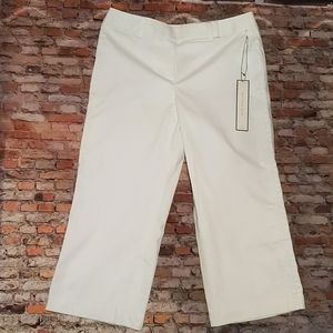 Ann Taylor White Lindsay Capri Pants Womens Size 4